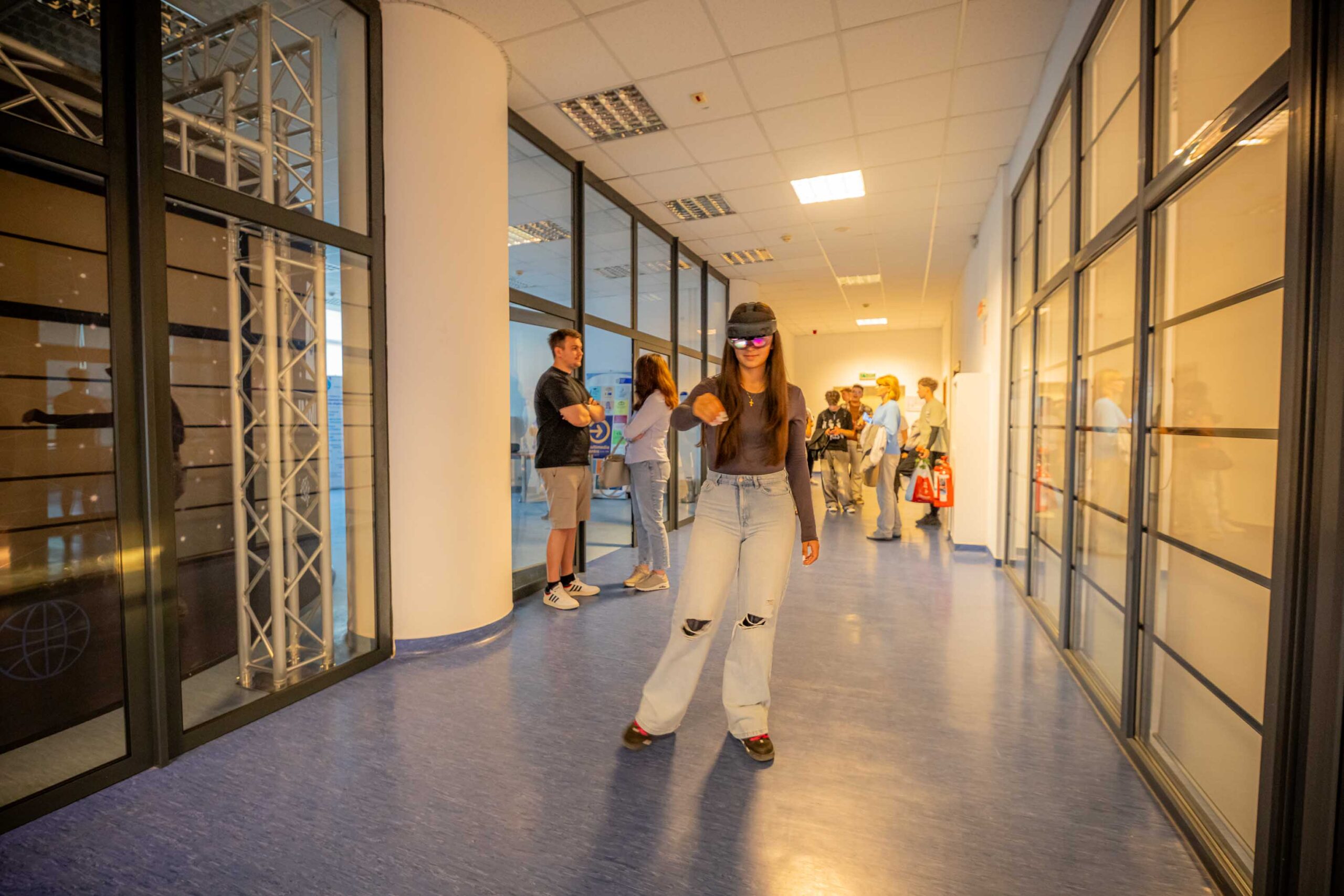 DeL at Open Campus Night: Hundreds of participants explored digital innovation in 3 UPT locations